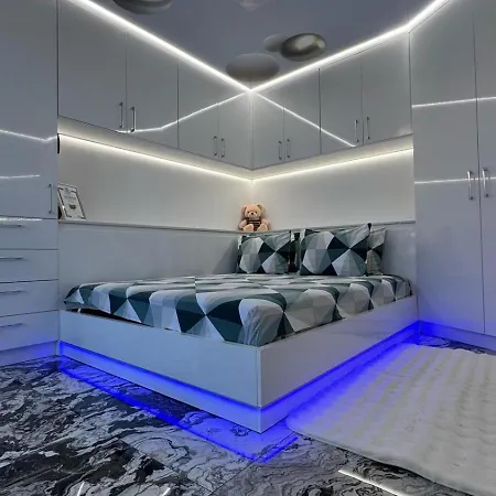 Belyy Lebed Апартамент Сарафово